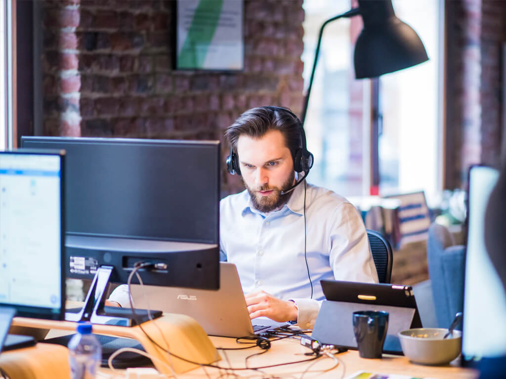 Artikelbild: SQL und Datenanalyse für Bewerbungen